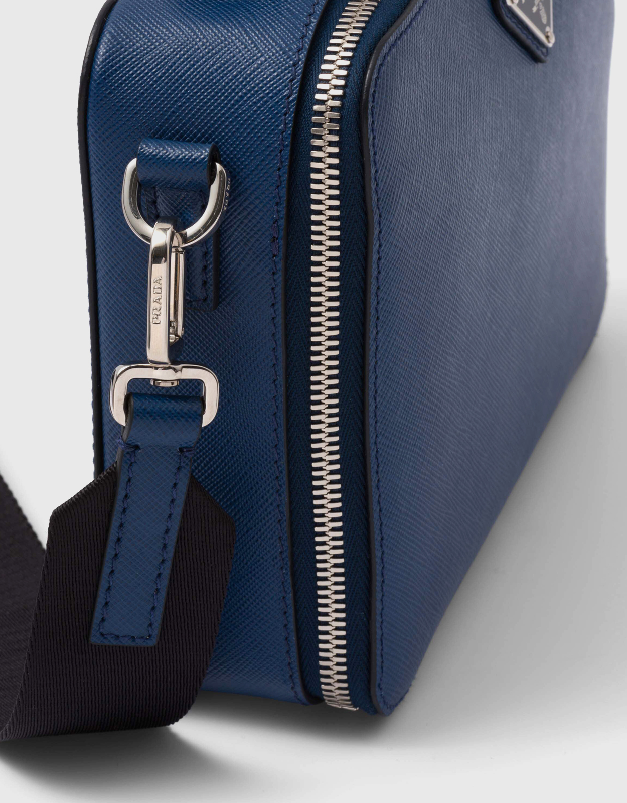 Michael Kors Hamilton Medium Navy Grained Leather Satchel Crossbody Handbag  in Blue