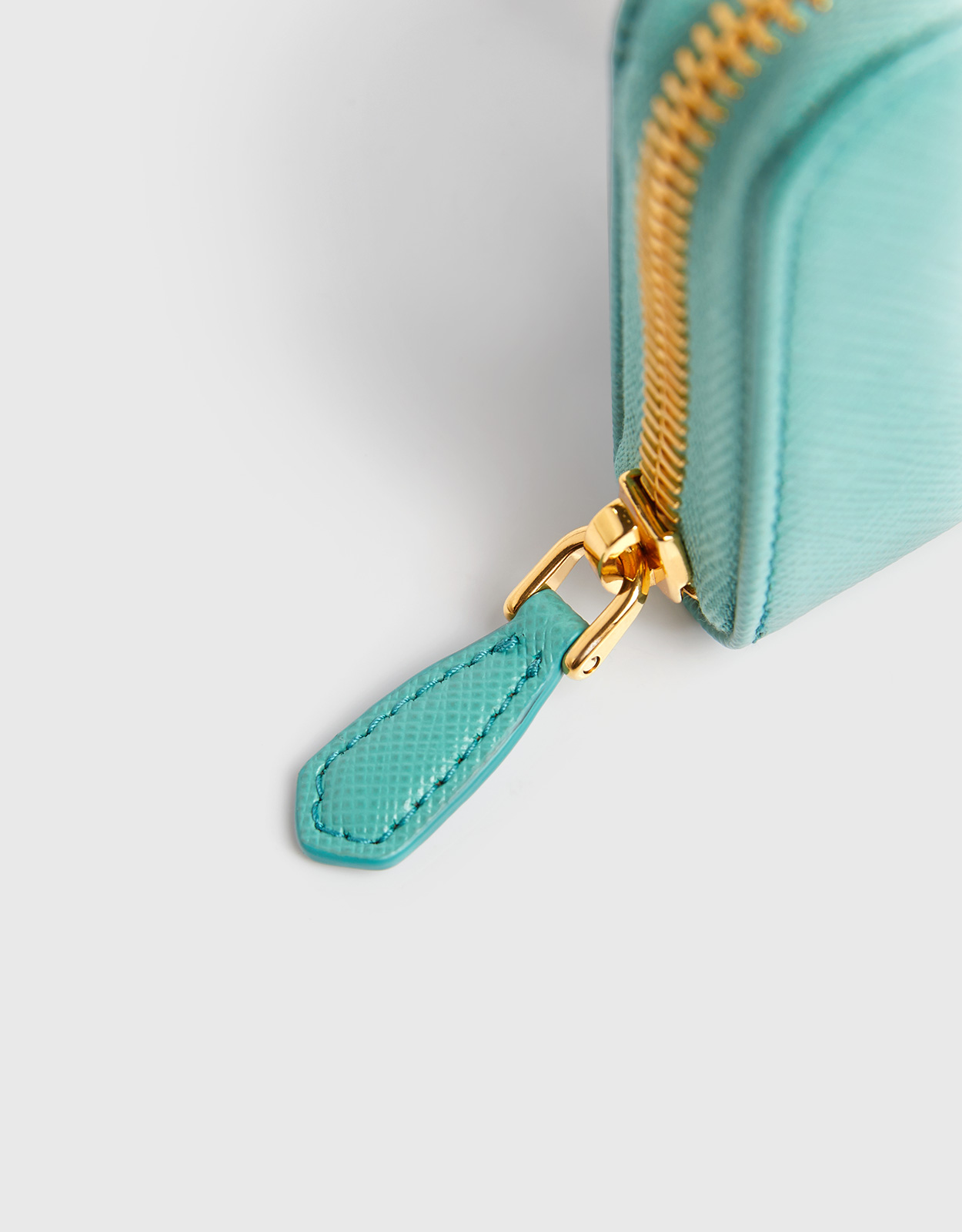 prada purse with coin bag｜TikTok Search