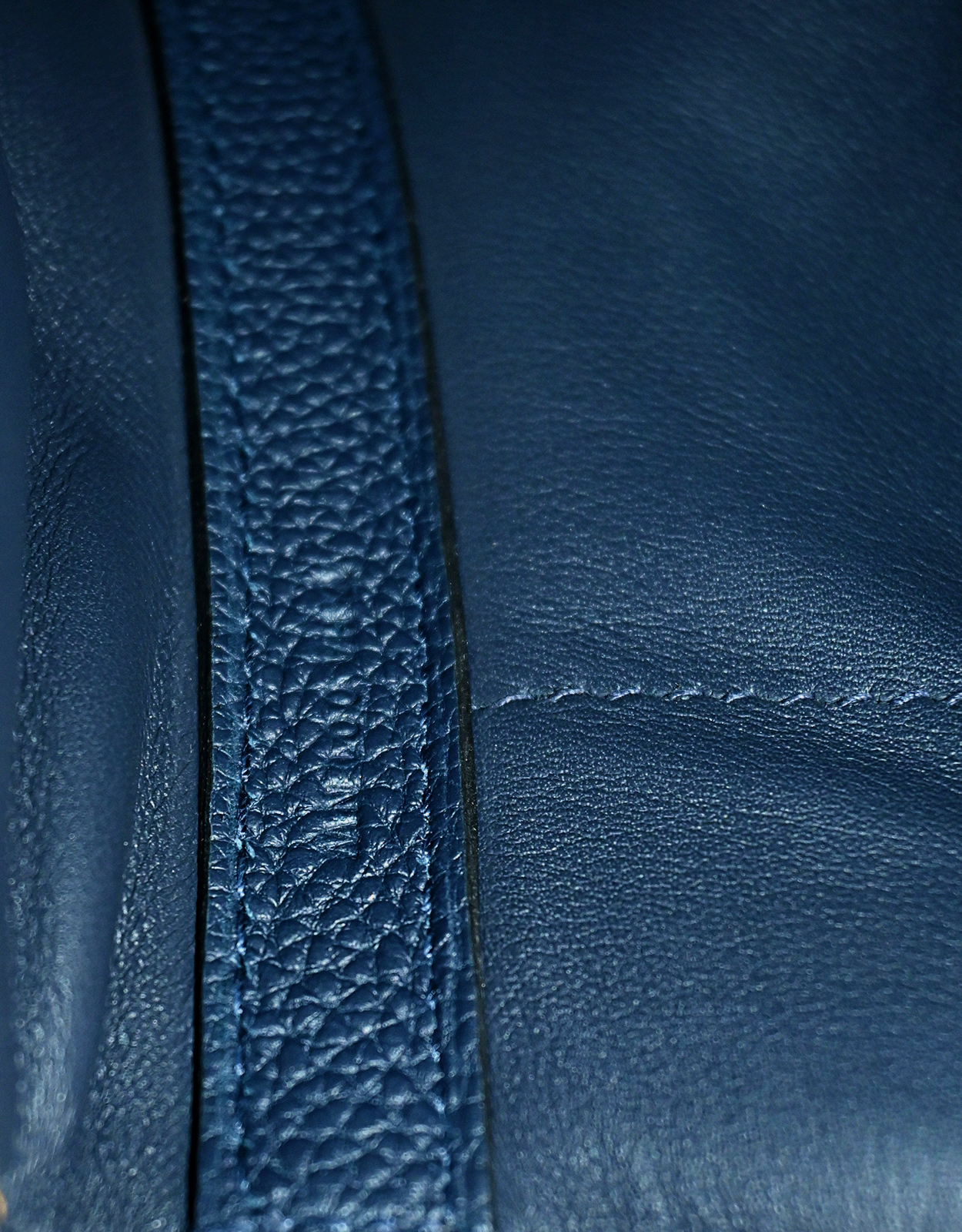 24/24 leather handbag Hermès Multicolour in Leather - 36129081